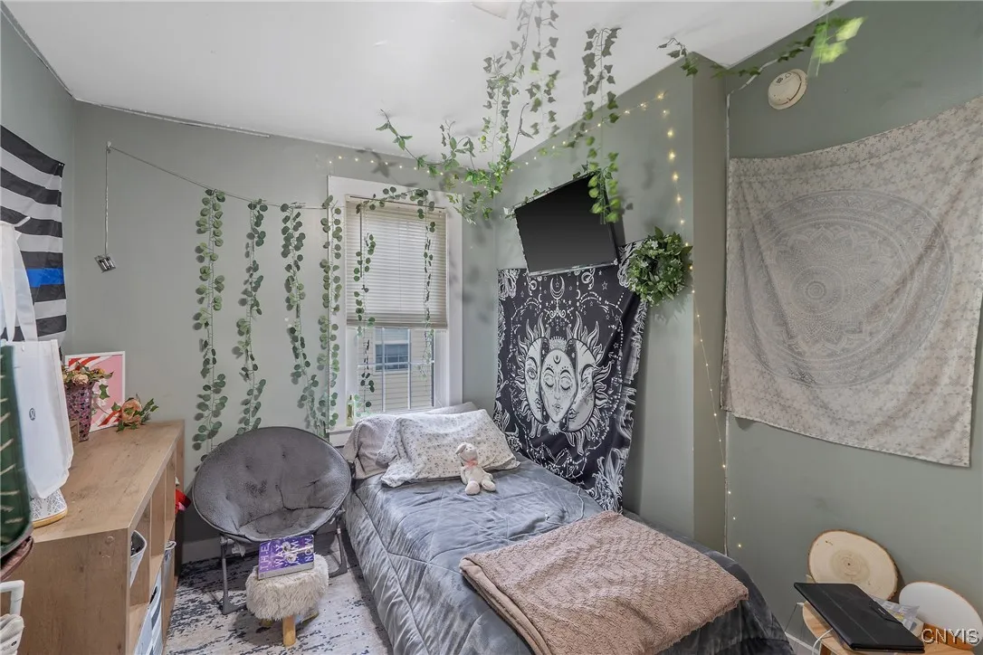 Bedroom 2 - House 1