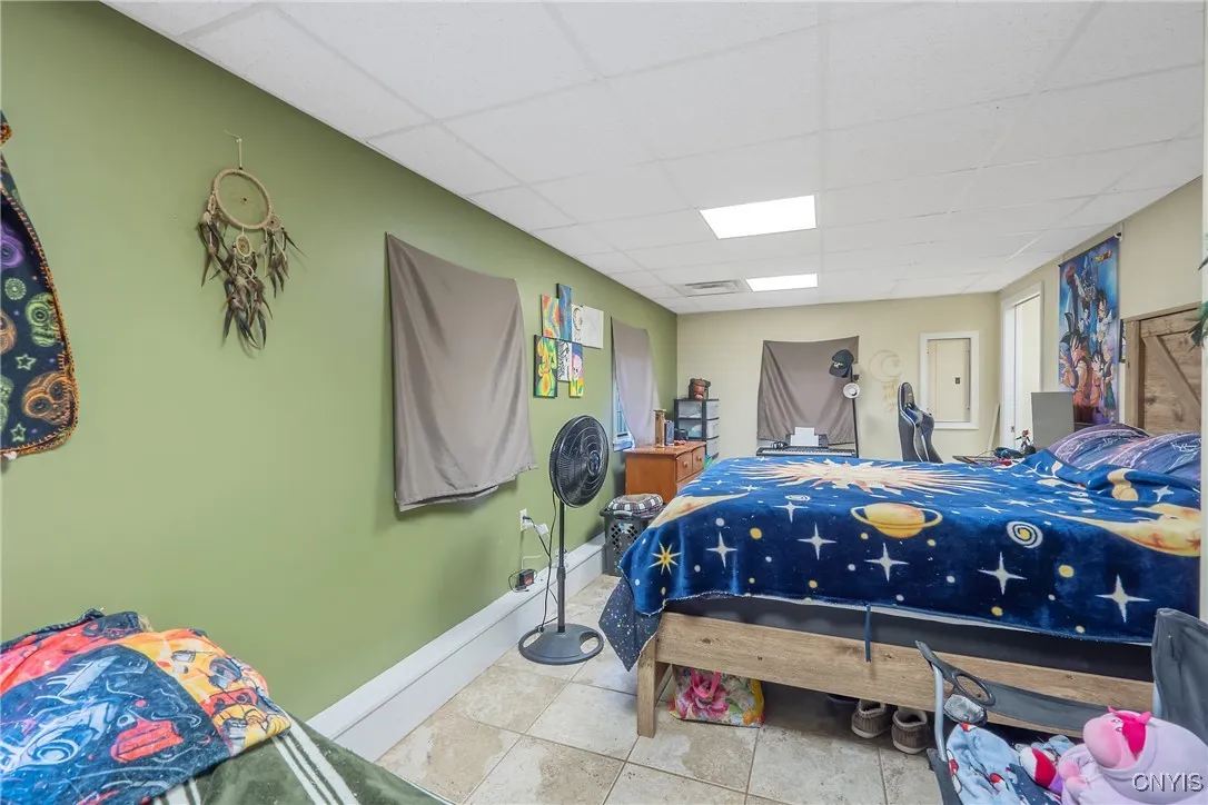 Bedroom can be converted back to two  - House 2bedrooms