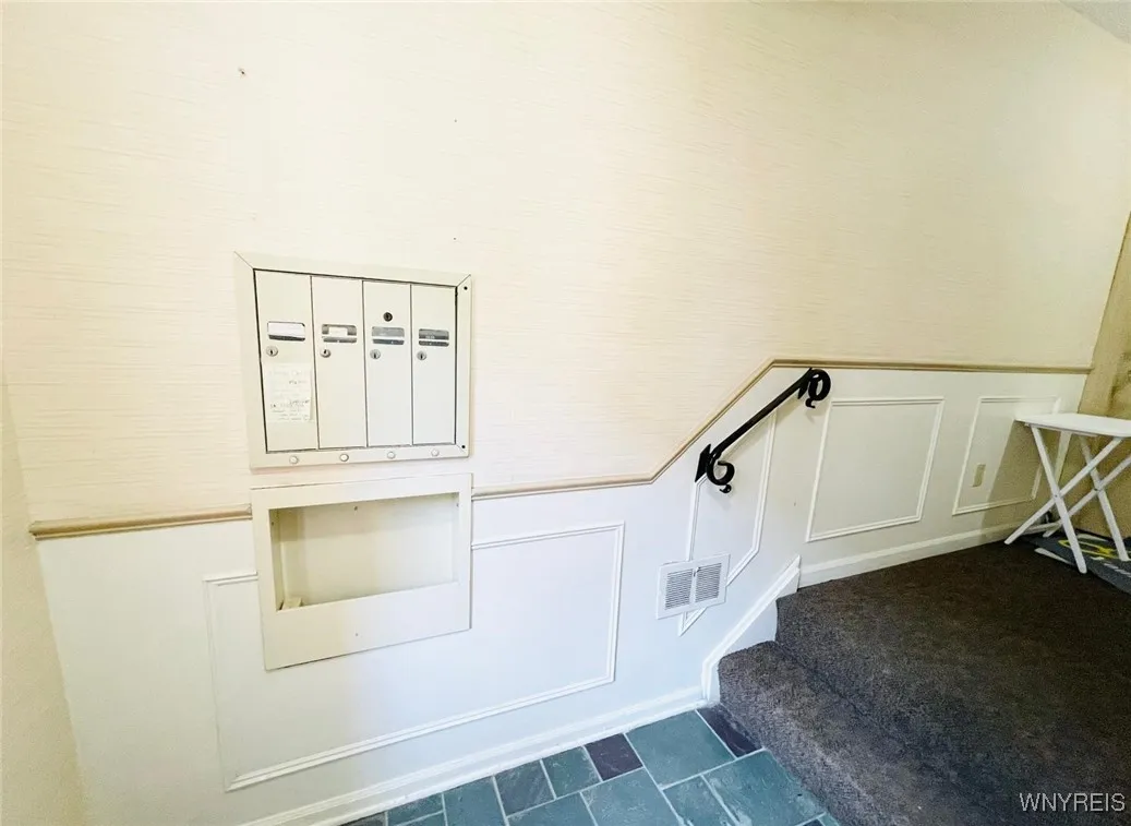 110 Charter Oaks Drive 3, Amherst, New York 14228, Amherst, New York 14228, 1 Bedroom Bedrooms, 4 Rooms Rooms,1 BathroomBathrooms,Residential,For Sale,110 Charter Oaks Drive 3, Amherst, New York 14228,B1623866