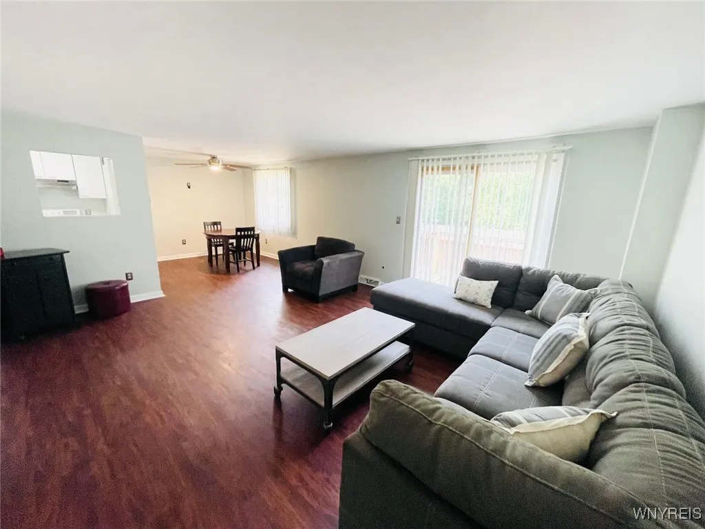 110 Charter Oaks Drive 3, Amherst, New York 14228, Amherst, New York 14228, 1 Bedroom Bedrooms, 4 Rooms Rooms,1 BathroomBathrooms,Residential,For Sale,110 Charter Oaks Drive 3, Amherst, New York 14228,B1623866