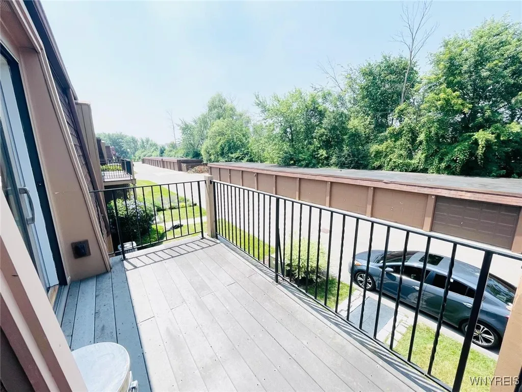 110 Charter Oaks Drive 3, Amherst, New York 14228, Amherst, New York 14228, 1 Bedroom Bedrooms, 4 Rooms Rooms,1 BathroomBathrooms,Residential,For Sale,110 Charter Oaks Drive 3, Amherst, New York 14228,B1623866