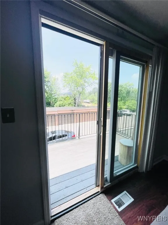 110 Charter Oaks Drive 3, Amherst, New York 14228, Amherst, New York 14228, 1 Bedroom Bedrooms, 4 Rooms Rooms,1 BathroomBathrooms,Residential,For Sale,110 Charter Oaks Drive 3, Amherst, New York 14228,B1623866