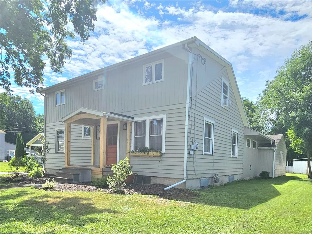 12 Trapping Brook Rd.