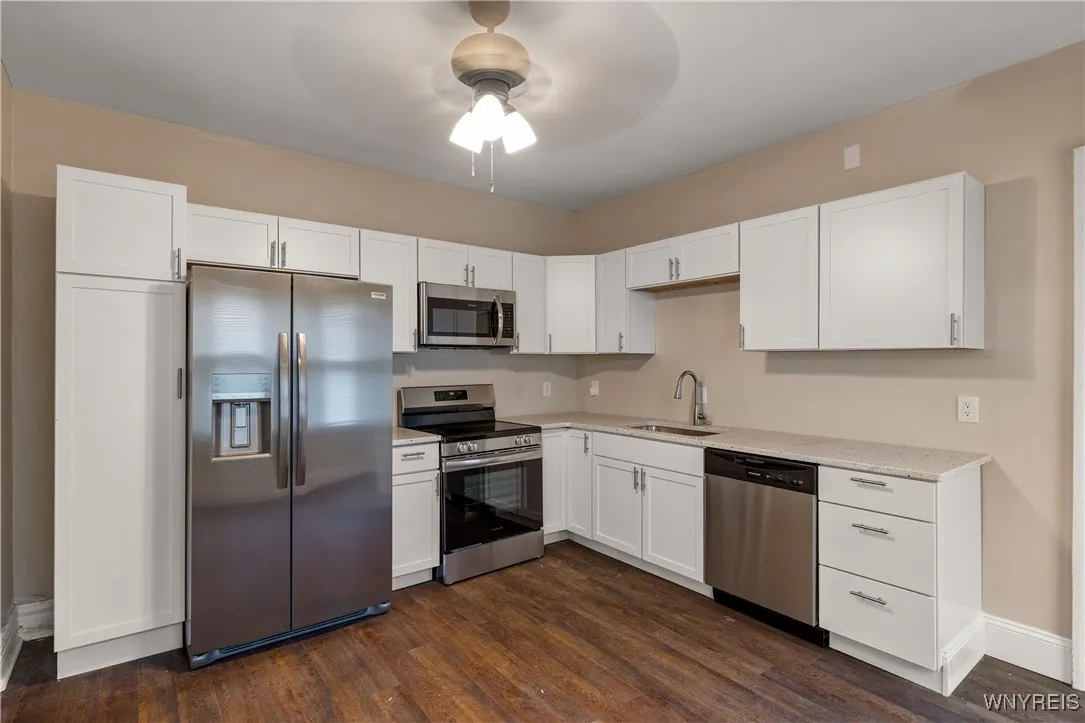 628 25th Street, Niagara Falls, New York 14301, Niagara Falls, New York 14301, 5 Bedrooms Bedrooms, 8 Rooms Rooms,2 BathroomsBathrooms,Residential,For Sale,628 25th Street, Niagara Falls, New York 14301,B1623868