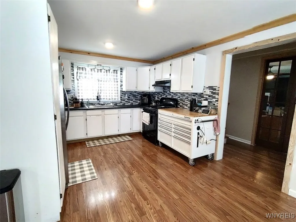 15 Knight Street, Hanover, New York 14136, Hanover, New York 14136, 3 Bedrooms Bedrooms, 7 Rooms Rooms,1 BathroomBathrooms,Residential,For Sale,15 Knight Street, Hanover, New York 14136,B1623863