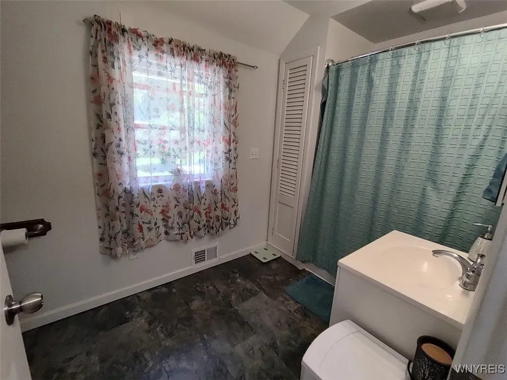 15 Knight Street, Hanover, New York 14136, Hanover, New York 14136, 3 Bedrooms Bedrooms, 7 Rooms Rooms,1 BathroomBathrooms,Residential,For Sale,15 Knight Street, Hanover, New York 14136,B1623863