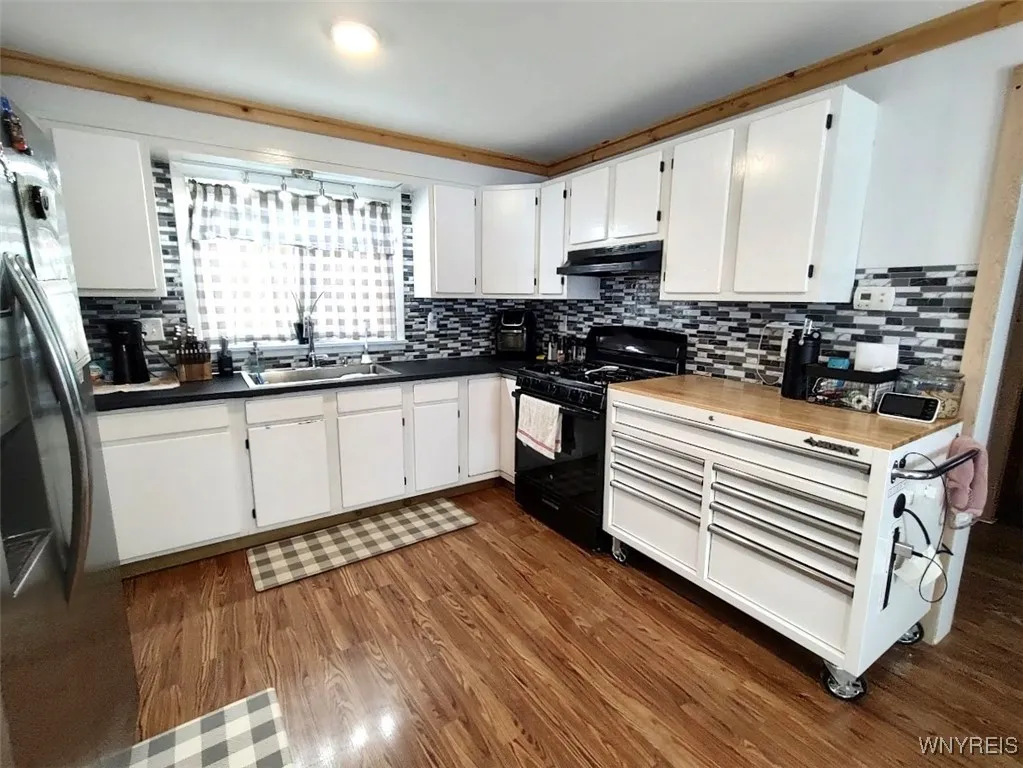 15 Knight Street, Hanover, New York 14136, Hanover, New York 14136, 3 Bedrooms Bedrooms, 7 Rooms Rooms,1 BathroomBathrooms,Residential,For Sale,15 Knight Street, Hanover, New York 14136,B1623863