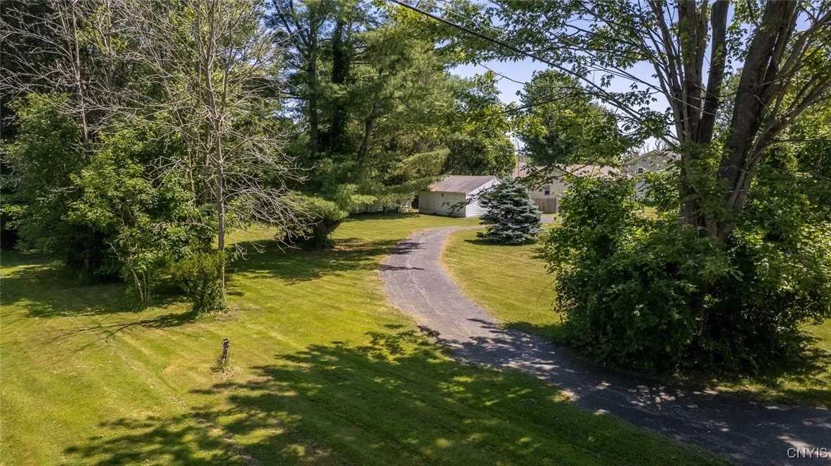 8196 Kneeskern Road, Cicero, New York 13030, Cicero, New York 13030, 2 Bedrooms Bedrooms, 5 Rooms Rooms,1 BathroomBathrooms,Residential,For Sale,8196 Kneeskern Road, Cicero, New York 13030,S1623784