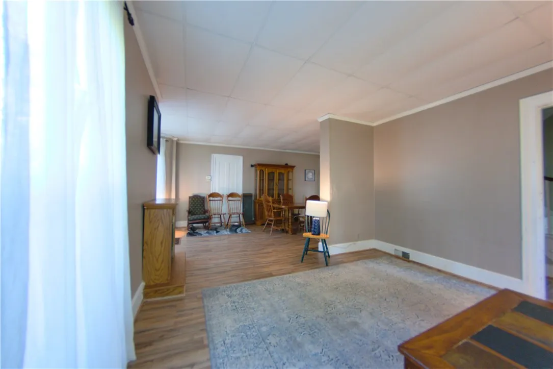 21 Linden Street, Livonia, New York 14487, Livonia, New York 14487, 4 Bedrooms Bedrooms, ,2 BathroomsBathrooms,Residential,For Sale,21 Linden Street, Livonia, New York 14487,R1623843