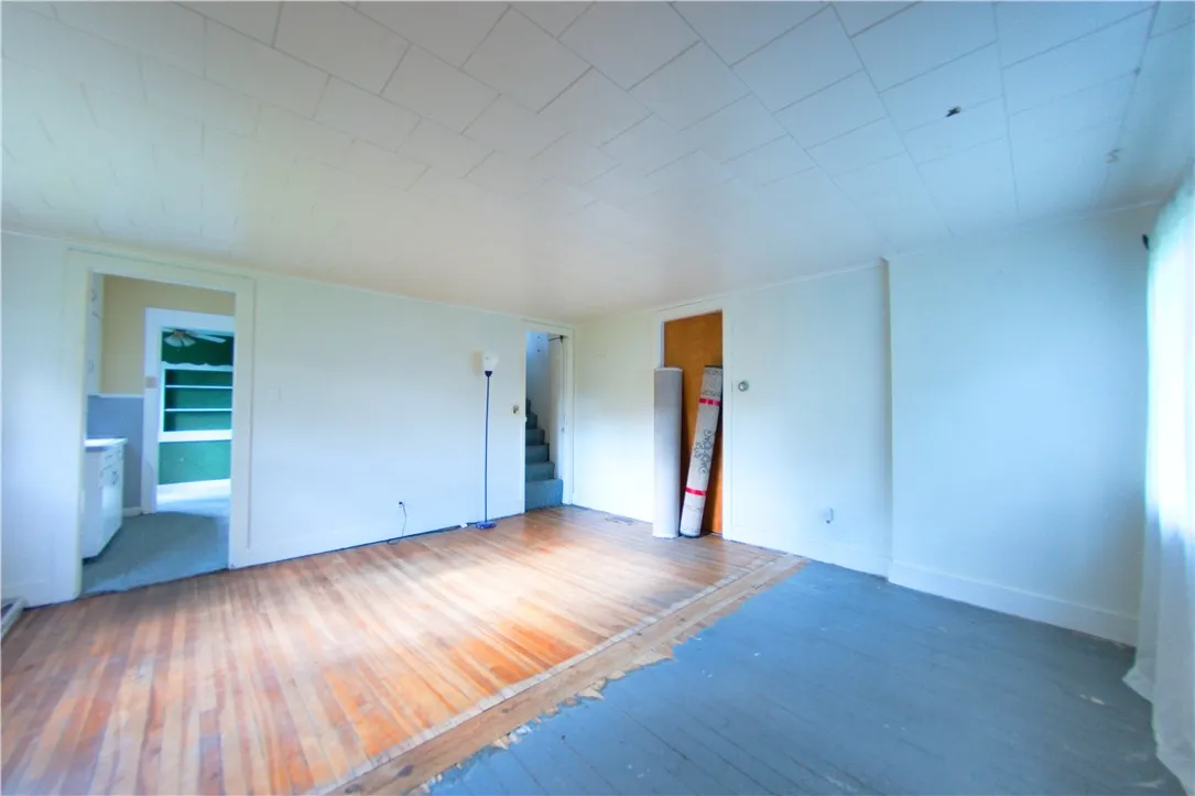 21 Linden Street, Livonia, New York 14487, Livonia, New York 14487, 4 Bedrooms Bedrooms, ,2 BathroomsBathrooms,Residential,For Sale,21 Linden Street, Livonia, New York 14487,R1623843