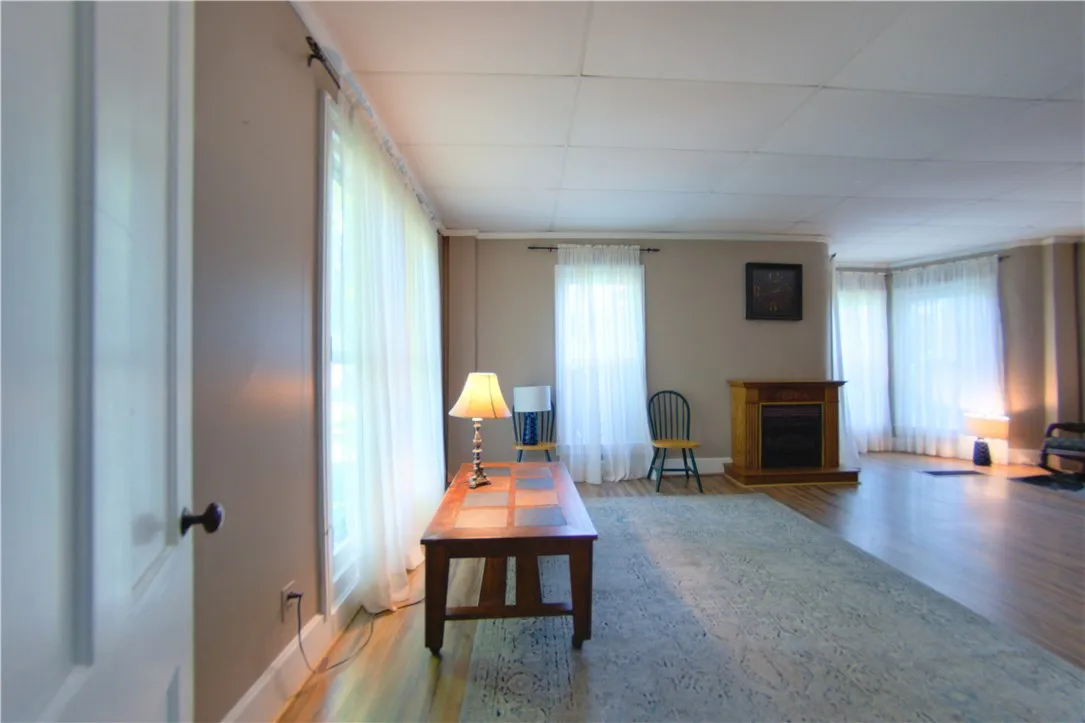 21 Linden Street, Livonia, New York 14487, Livonia, New York 14487, 4 Bedrooms Bedrooms, ,2 BathroomsBathrooms,Residential,For Sale,21 Linden Street, Livonia, New York 14487,R1623843