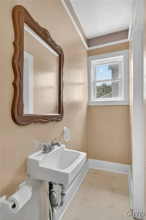 1 Yates Place, Cortland, New York 13045, Cortland, New York 13045, 3 Bedrooms Bedrooms, 8 Rooms Rooms,1 BathroomBathrooms,Residential,For Sale,1 Yates Place, Cortland, New York 13045,S1623870