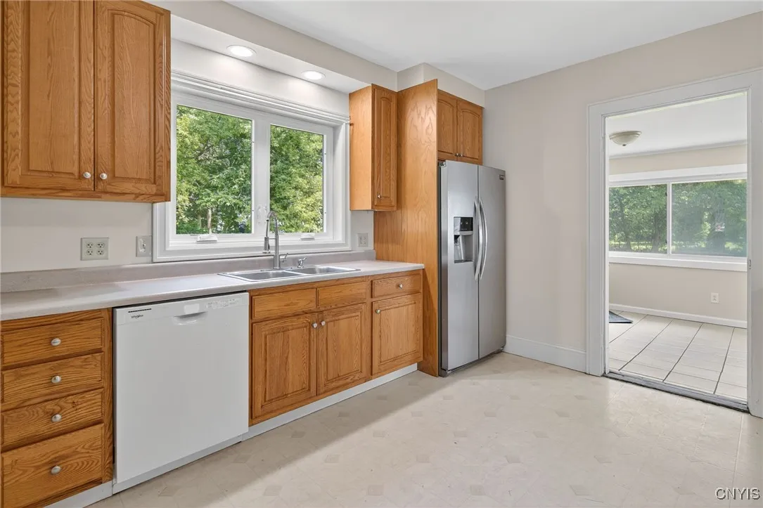 1 Yates Place, Cortland, New York 13045, Cortland, New York 13045, 3 Bedrooms Bedrooms, 8 Rooms Rooms,1 BathroomBathrooms,Residential,For Sale,1 Yates Place, Cortland, New York 13045,S1623870