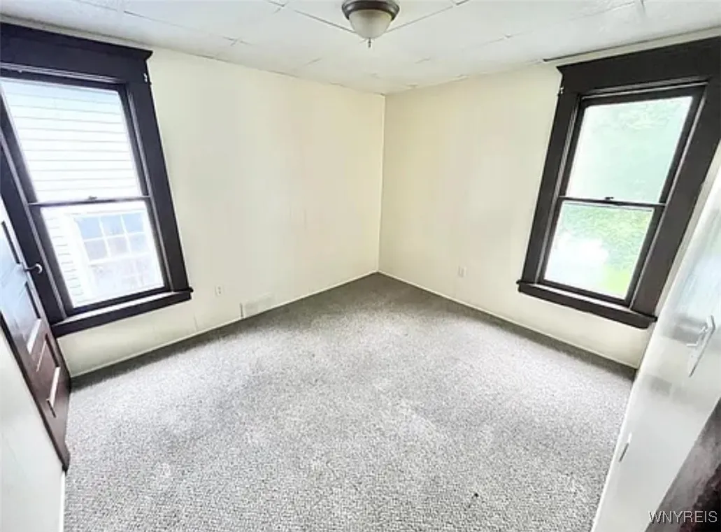 Upper Bedroom-1