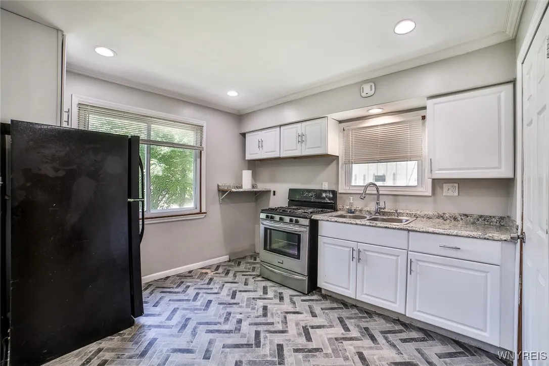 47 Heath Street, Buffalo, New York 14214, Buffalo, New York 14214, 5 Bedrooms Bedrooms, 8 Rooms Rooms,1 BathroomBathrooms,Residential,For Sale,47 Heath Street, Buffalo, New York 14214,B1623153