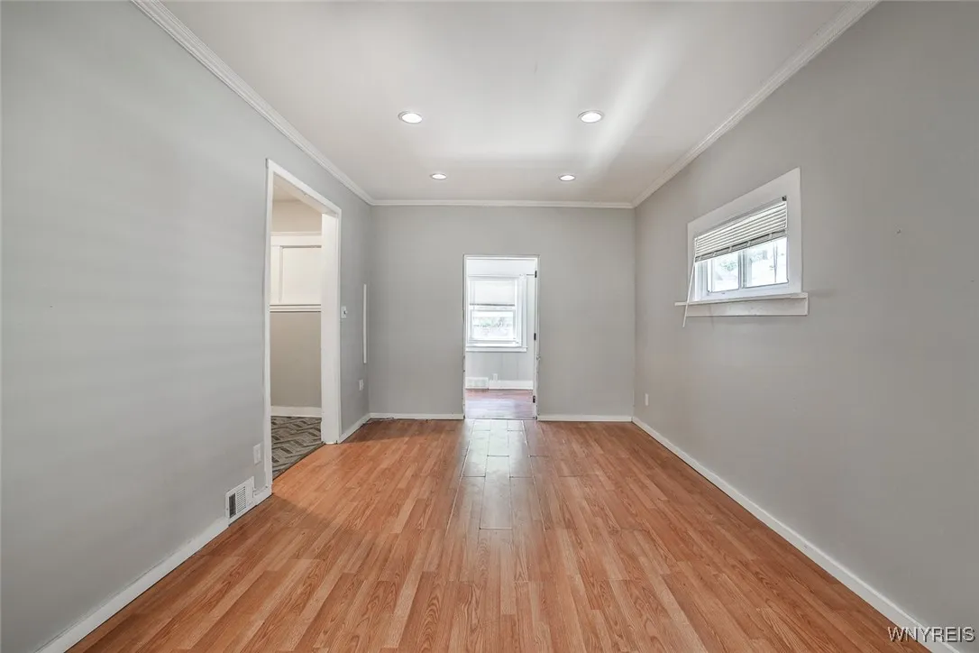 47 Heath Street, Buffalo, New York 14214, Buffalo, New York 14214, 5 Bedrooms Bedrooms, 8 Rooms Rooms,1 BathroomBathrooms,Residential,For Sale,47 Heath Street, Buffalo, New York 14214,B1623153