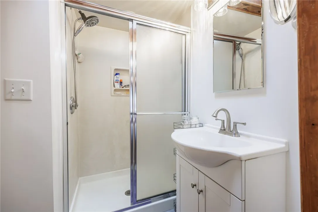 380 Basket Road, Webster, New York 14580, Webster, New York 14580, 4 Bedrooms Bedrooms, 10 Rooms Rooms,2 BathroomsBathrooms,Residential,For Sale,380 Basket Road, Webster, New York 14580,R1622137