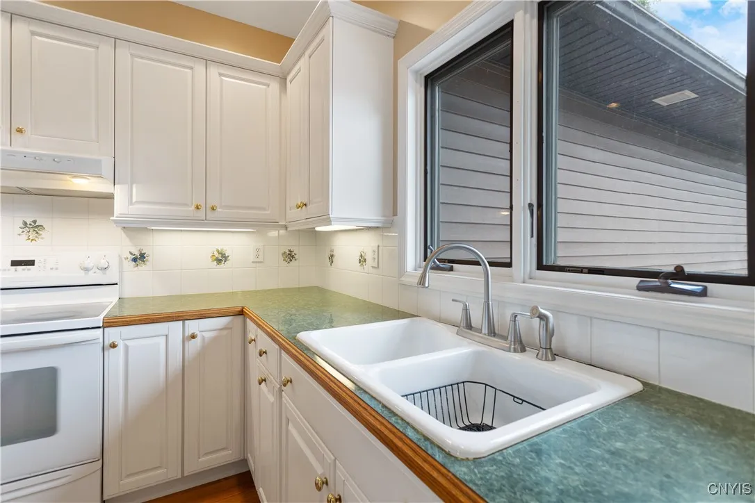 926 Tuscarora Road, Sullivan, New York 13037, Sullivan, New York 13037, 3 Bedrooms Bedrooms, 8 Rooms Rooms,2 BathroomsBathrooms,Residential,For Sale,926 Tuscarora Road, Sullivan, New York 13037,S1623217