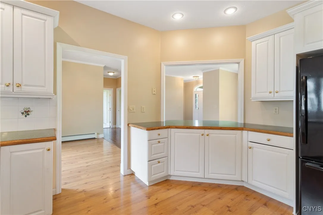 926 Tuscarora Road, Sullivan, New York 13037, Sullivan, New York 13037, 3 Bedrooms Bedrooms, 8 Rooms Rooms,2 BathroomsBathrooms,Residential,For Sale,926 Tuscarora Road, Sullivan, New York 13037,S1623217