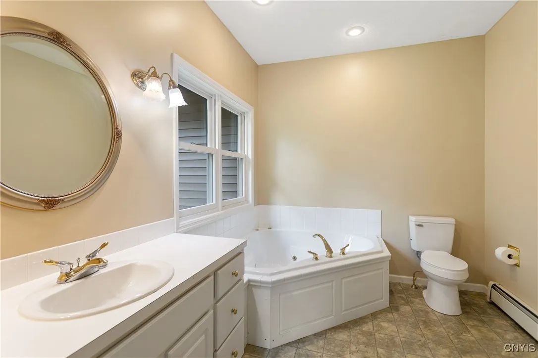 926 Tuscarora Road, Sullivan, New York 13037, Sullivan, New York 13037, 3 Bedrooms Bedrooms, 8 Rooms Rooms,2 BathroomsBathrooms,Residential,For Sale,926 Tuscarora Road, Sullivan, New York 13037,S1623217