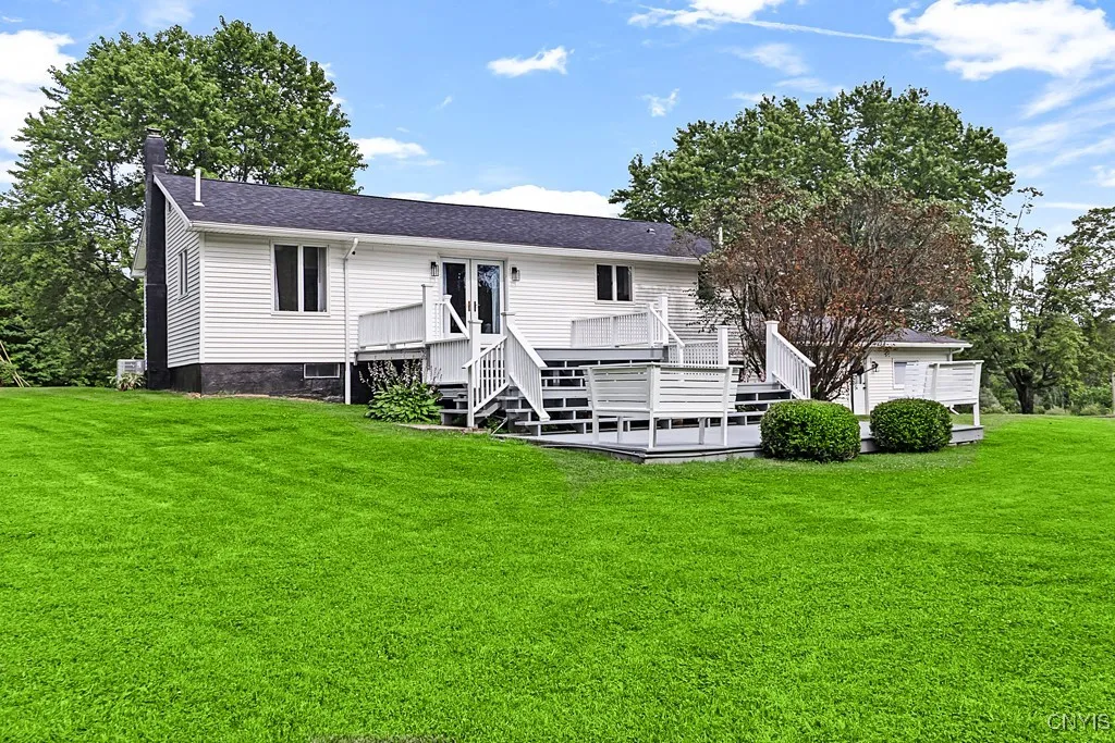 109 Center Road, Frankfort, New York 13340, Frankfort, New York 13340, 3 Bedrooms Bedrooms, 8 Rooms Rooms,2 BathroomsBathrooms,Residential,For Sale,109 Center Road, Frankfort, New York 13340,S1623620
