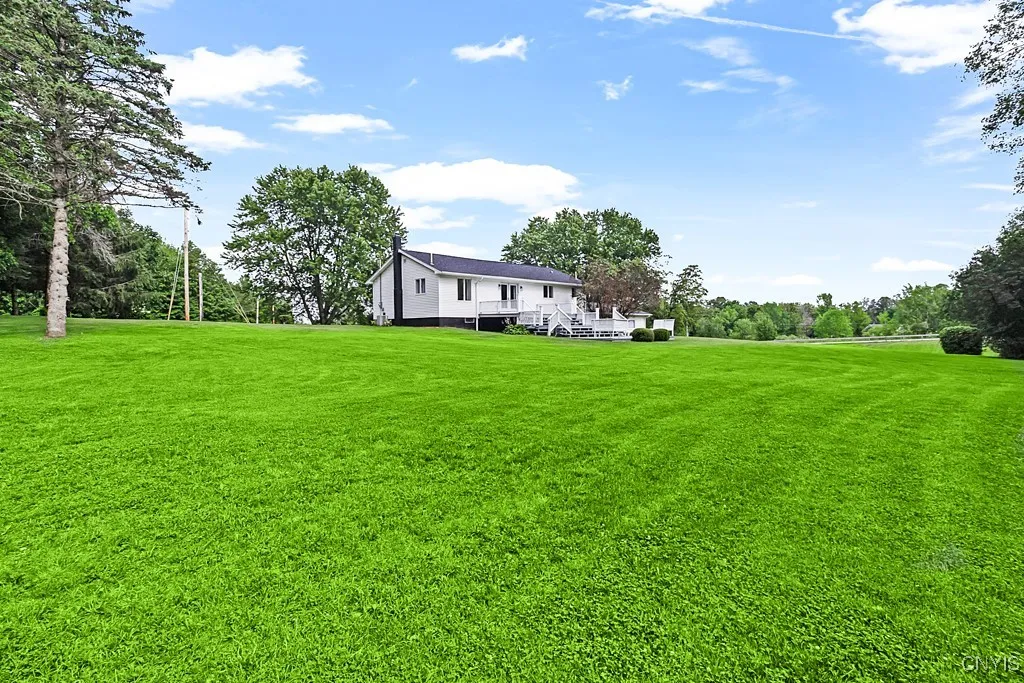 109 Center Road, Frankfort, New York 13340, Frankfort, New York 13340, 3 Bedrooms Bedrooms, 8 Rooms Rooms,2 BathroomsBathrooms,Residential,For Sale,109 Center Road, Frankfort, New York 13340,S1623620