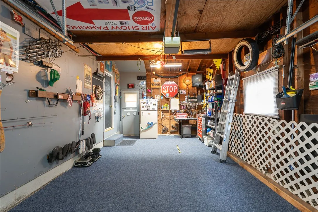 30 Rusty Lane, Greece, New York 14626, Greece, New York 14626, 4 Bedrooms Bedrooms, 7 Rooms Rooms,1 BathroomBathrooms,Residential,For Sale,30 Rusty Lane, Greece, New York 14626,R1623754