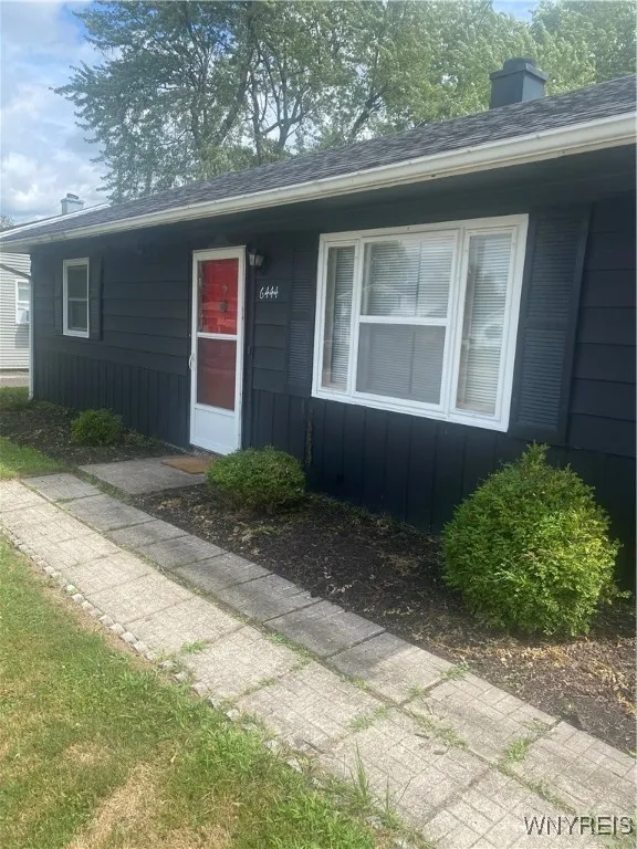 6444 Lincoln Avenue, Lockport Town, New York 14094, Lockport Town, New York 14094, 3 Bedrooms Bedrooms, 7 Rooms Rooms,1 BathroomBathrooms,Residential,For Sale,6444 Lincoln Avenue, Lockport Town, New York 14094,B1623856