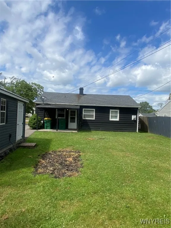 6444 Lincoln Avenue, Lockport Town, New York 14094, Lockport Town, New York 14094, 3 Bedrooms Bedrooms, 7 Rooms Rooms,1 BathroomBathrooms,Residential,For Sale,6444 Lincoln Avenue, Lockport Town, New York 14094,B1623856