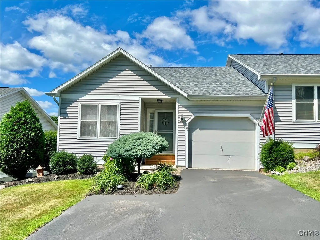 153 Timber Wolf Circle, Geddes, New York 13209, Geddes, New York 13209, 2 Bedrooms Bedrooms, 7 Rooms Rooms,2 BathroomsBathrooms,Residential,For Sale,153 Timber Wolf Circle, Geddes, New York 13209,S1622635
