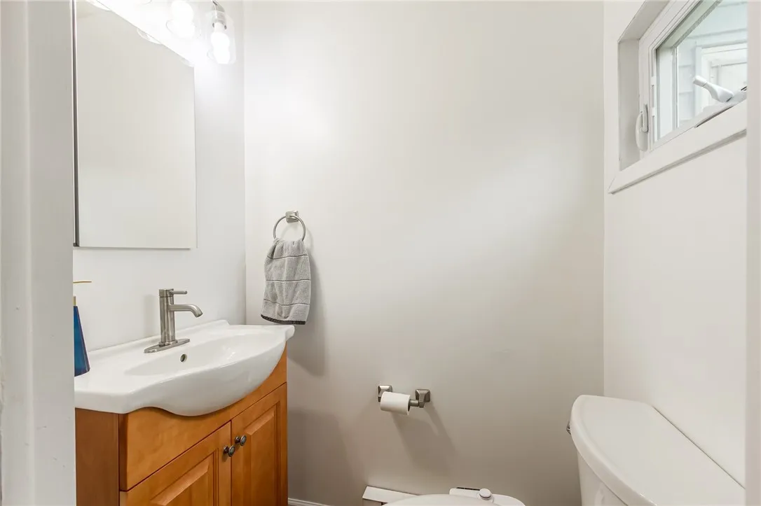156 Davis Road, Wayland, New York 14572, Wayland, New York 14572, 3 Bedrooms Bedrooms, 5 Rooms Rooms,1 BathroomBathrooms,Residential,For Sale,156 Davis Road, Wayland, New York 14572,R1623893
