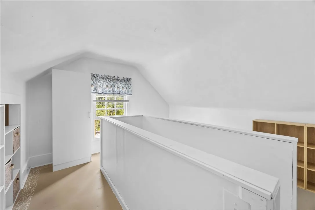 891 Whitney Road West, Perinton, New York 14450, Perinton, New York 14450, 2 Bedrooms Bedrooms, 4 Rooms Rooms,1 BathroomBathrooms,Residential,For Sale,891 Whitney Road West, Perinton, New York 14450,R1623899