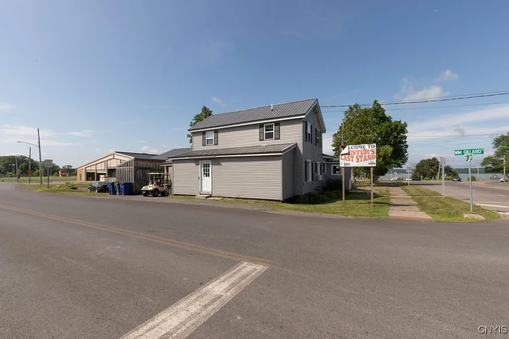 601 West Broadway, Fulton, New York 13069, Fulton, New York 13069, ,Commercial Sale,For Sale,601 West Broadway, Fulton, New York 13069,S1623403