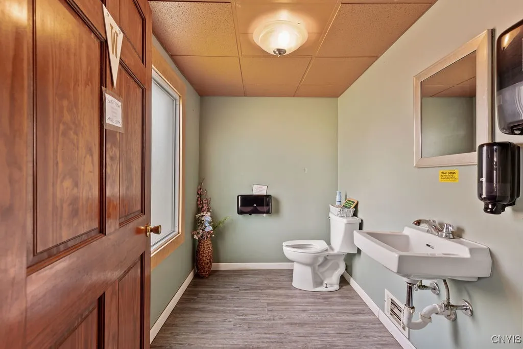 601 West Broadway, Fulton, New York 13069, Fulton, New York 13069, ,Commercial Sale,For Sale,601 West Broadway, Fulton, New York 13069,S1623403