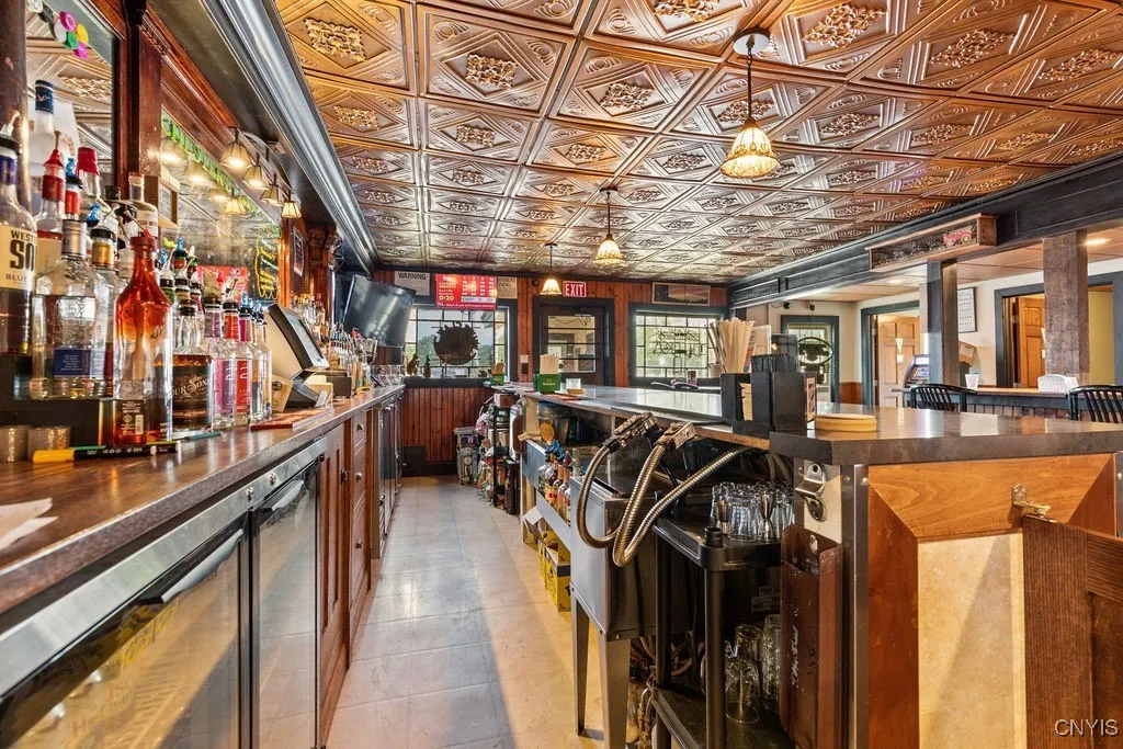 601 West Broadway, Fulton, New York 13069, Fulton, New York 13069, ,Commercial Sale,For Sale,601 West Broadway, Fulton, New York 13069,S1623403