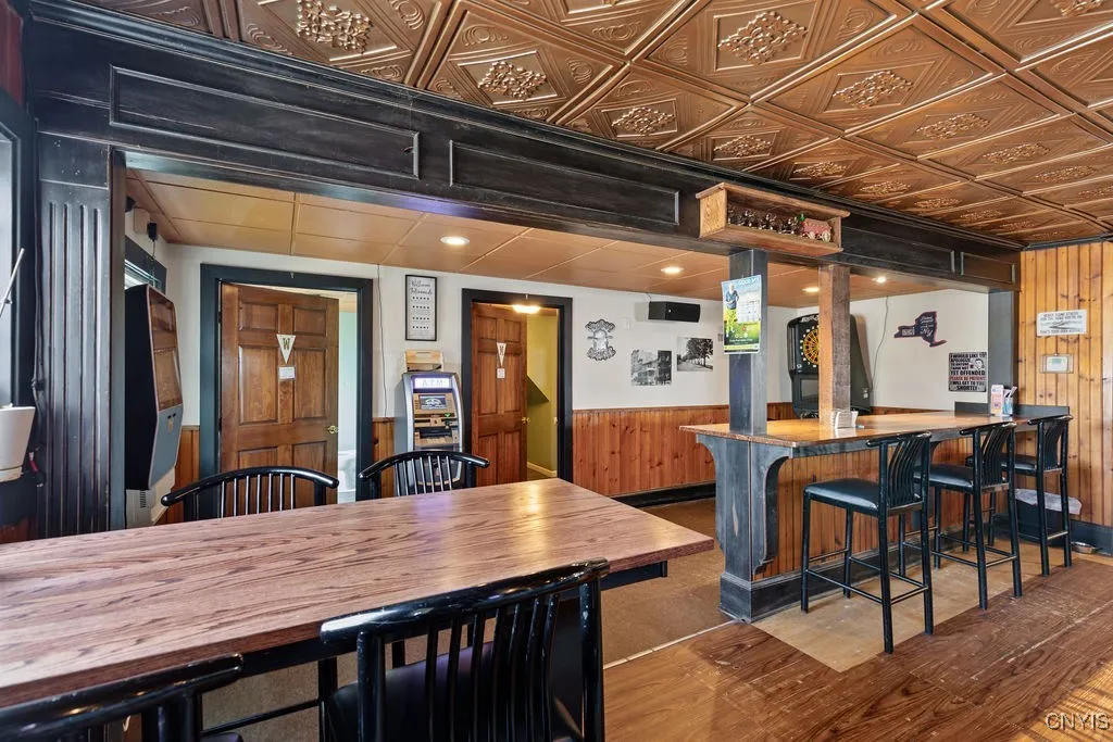 601 West Broadway, Fulton, New York 13069, Fulton, New York 13069, ,Commercial Sale,For Sale,601 West Broadway, Fulton, New York 13069,S1623403