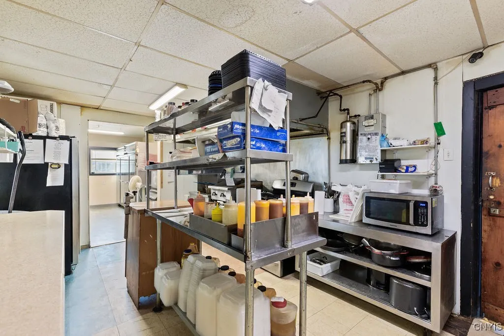601 West Broadway, Fulton, New York 13069, Fulton, New York 13069, ,Commercial Sale,For Sale,601 West Broadway, Fulton, New York 13069,S1623403