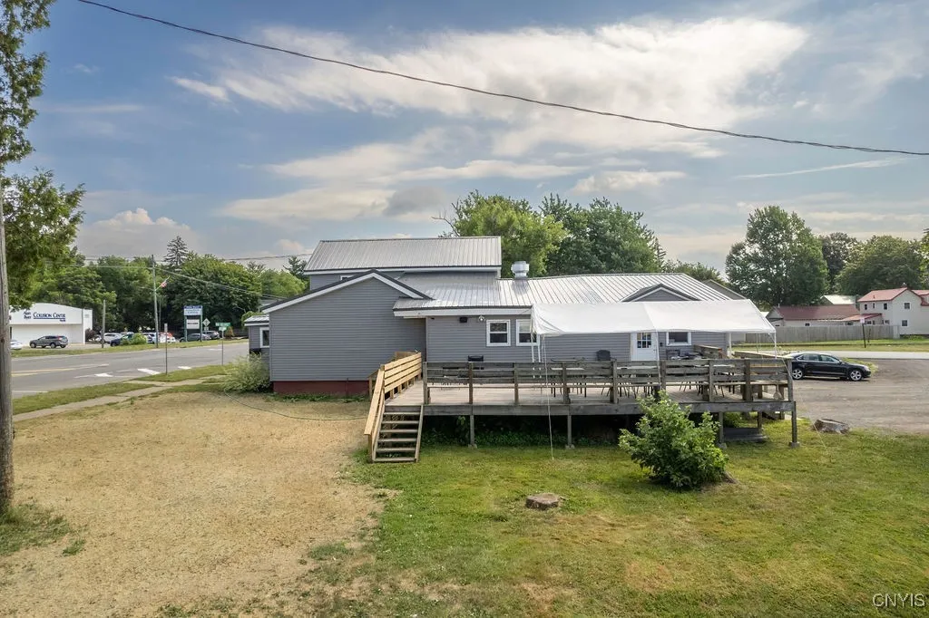 601 West Broadway, Fulton, New York 13069, Fulton, New York 13069, ,Commercial Sale,For Sale,601 West Broadway, Fulton, New York 13069,S1623403