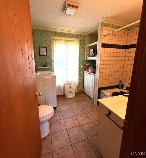 2 South Fulton Street 2, Homer, New York 13077, Homer, New York 13077, 6 Bedrooms Bedrooms, 12 Rooms Rooms,3 BathroomsBathrooms,Residential,For Sale,2 South Fulton Street 2, Homer, New York 13077,S1623900