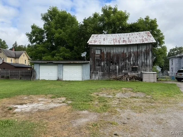 2 South Fulton Street 2, Homer, New York 13077, Homer, New York 13077, 6 Bedrooms Bedrooms, 12 Rooms Rooms,3 BathroomsBathrooms,Residential,For Sale,2 South Fulton Street 2, Homer, New York 13077,S1623900