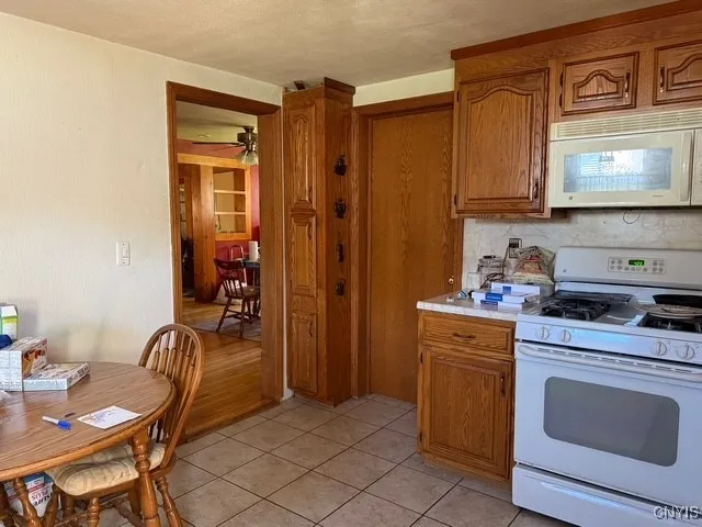 2 South Fulton Street 2, Homer, New York 13077, Homer, New York 13077, 6 Bedrooms Bedrooms, 12 Rooms Rooms,3 BathroomsBathrooms,Residential,For Sale,2 South Fulton Street 2, Homer, New York 13077,S1623900