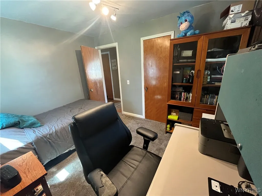 511 Capen Boulevard, Amherst, New York 14226, Amherst, New York 14226, 4 Bedrooms Bedrooms, 6 Rooms Rooms,1 BathroomBathrooms,Residential,For Sale,511 Capen Boulevard, Amherst, New York 14226,B1623637