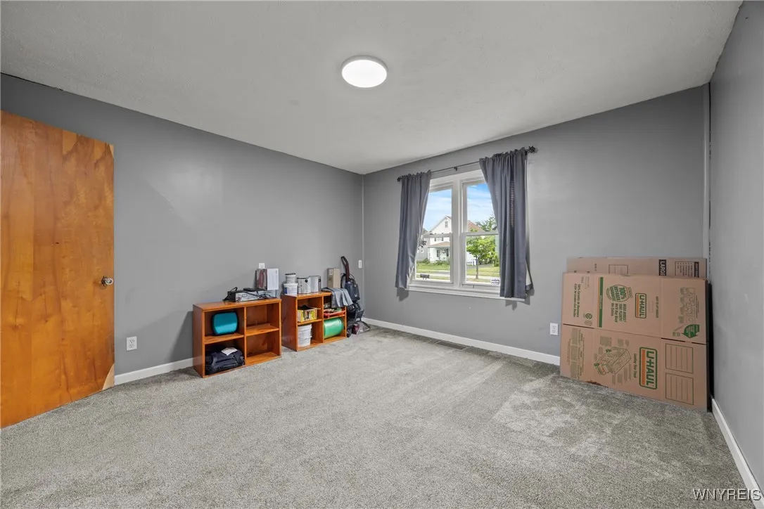 511 Capen Boulevard, Amherst, New York 14226, Amherst, New York 14226, 4 Bedrooms Bedrooms, 6 Rooms Rooms,1 BathroomBathrooms,Residential,For Sale,511 Capen Boulevard, Amherst, New York 14226,0,B1623637