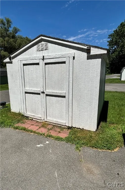 5969 Middle Rd, Stockbridge, New York 13409, Stockbridge, New York 13409, 3 Bedrooms Bedrooms, 5 Rooms Rooms,1 BathroomBathrooms,Residential,For Sale,5969 Middle Rd, Stockbridge, New York 13409,S1622406
