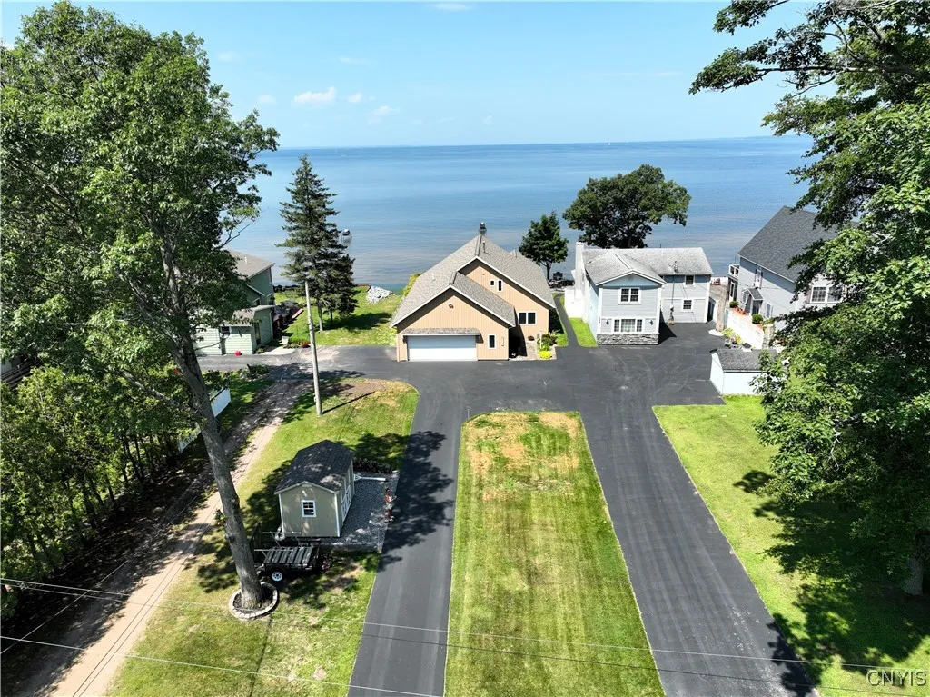 6641 Lake Shore Road North, Verona, New York 13162, Verona, New York 13162, 3 Bedrooms Bedrooms, 8 Rooms Rooms,2 BathroomsBathrooms,Residential,For Sale,6641 Lake Shore Road North, Verona, New York 13162,S1623134