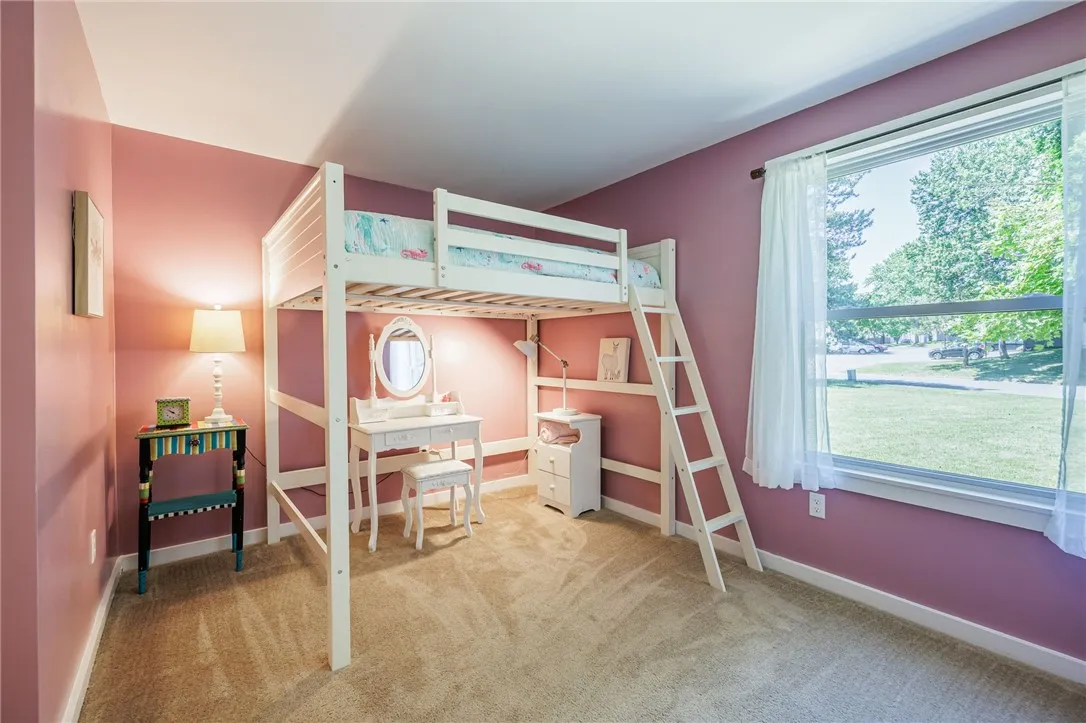 122 Countess Drive, Henrietta, New York 14586, Henrietta, New York 14586, 3 Bedrooms Bedrooms, 7 Rooms Rooms,2 BathroomsBathrooms,Residential,For Sale,122 Countess Drive, Henrietta, New York 14586,R1623605