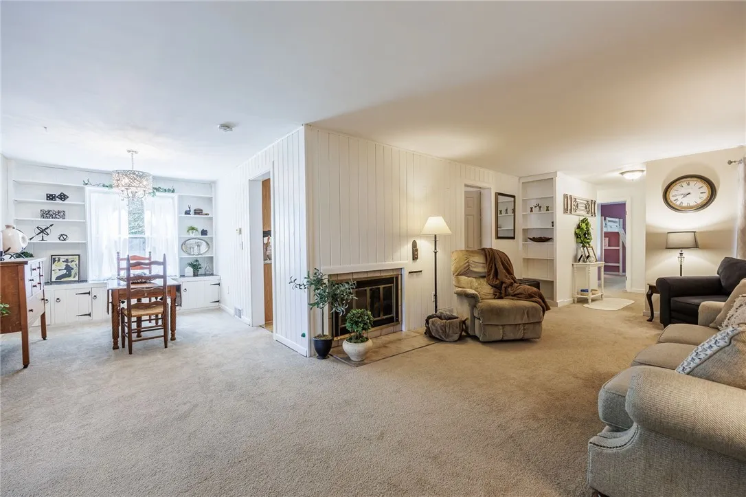 122 Countess Drive, Henrietta, New York 14586, Henrietta, New York 14586, 3 Bedrooms Bedrooms, 7 Rooms Rooms,2 BathroomsBathrooms,Residential,For Sale,122 Countess Drive, Henrietta, New York 14586,R1623605