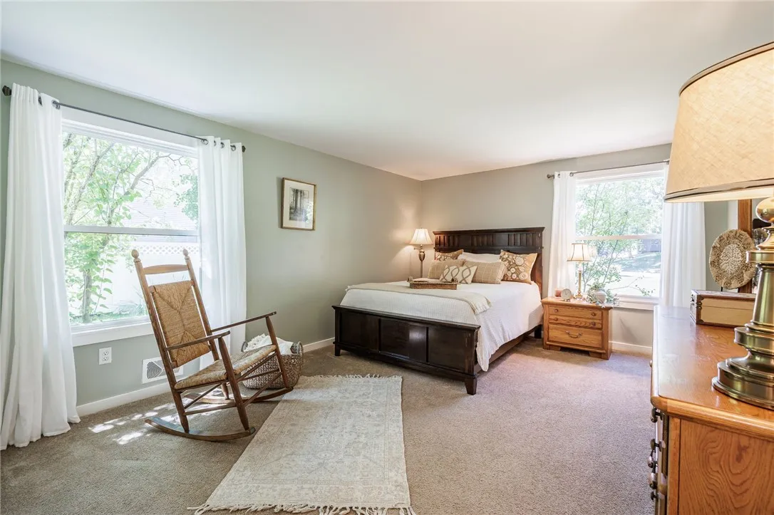 122 Countess Drive, Henrietta, New York 14586, Henrietta, New York 14586, 3 Bedrooms Bedrooms, 7 Rooms Rooms,2 BathroomsBathrooms,Residential,For Sale,122 Countess Drive, Henrietta, New York 14586,R1623605