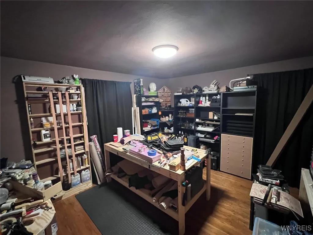 2468 Grand Avenue, Niagara Falls, New York 14301, Niagara Falls, New York 14301, 3 Bedrooms Bedrooms, 6 Rooms Rooms,1 BathroomBathrooms,Residential,For Sale,2468 Grand Avenue, Niagara Falls, New York 14301,B1623907