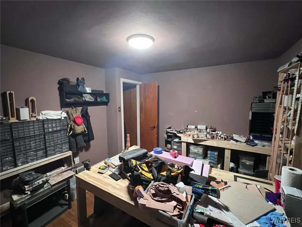 2468 Grand Avenue, Niagara Falls, New York 14301, Niagara Falls, New York 14301, 3 Bedrooms Bedrooms, 6 Rooms Rooms,1 BathroomBathrooms,Residential,For Sale,2468 Grand Avenue, Niagara Falls, New York 14301,B1623907